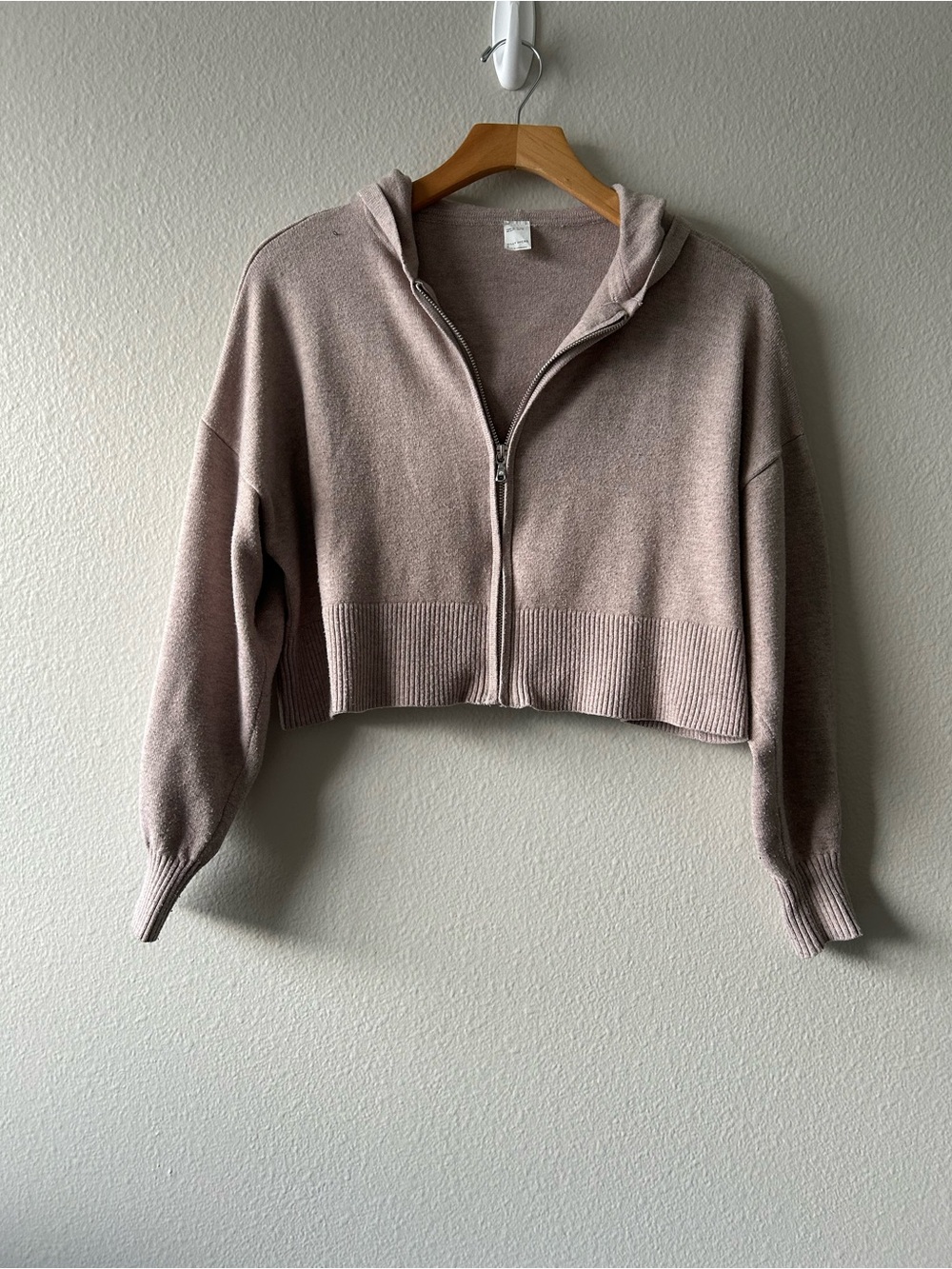 Gilly Hicks Cropped Zip-Front Hooded Sweater - brown